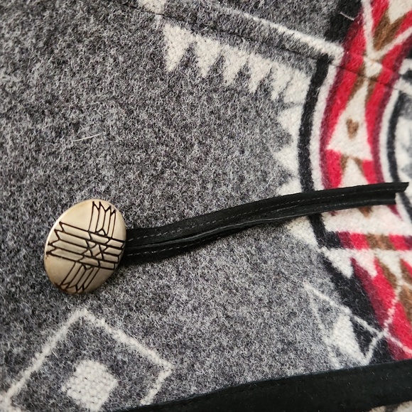 Fantastic NWT Pendleton Wool Crossroads Native American Design Vest ♥️🖤 - Picture 5 of 16